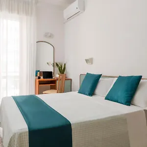 Tres Jolie Hotel